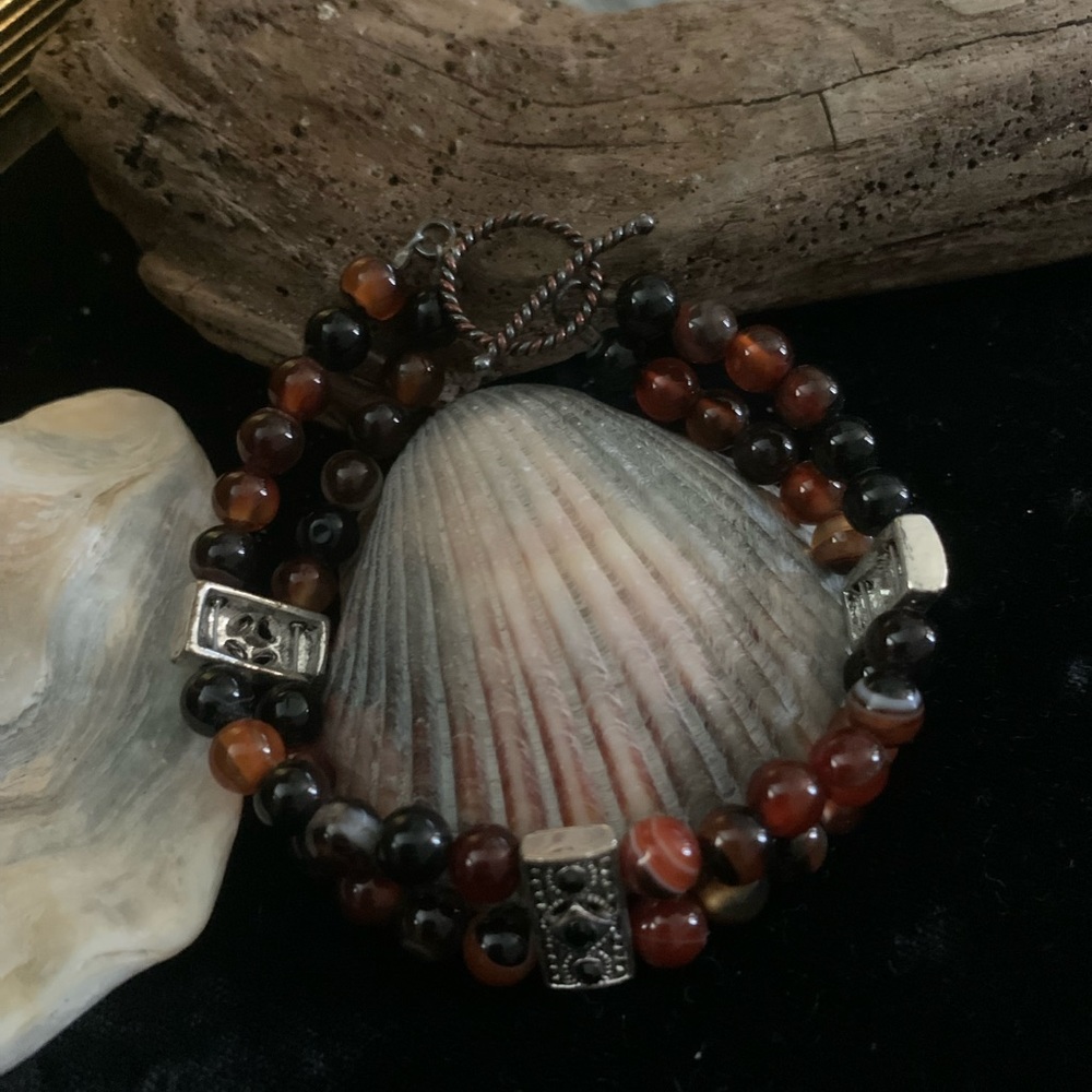 ✝️ Hand-beaded Beautiful and Natural Tone Bracelet - BOGO Half off